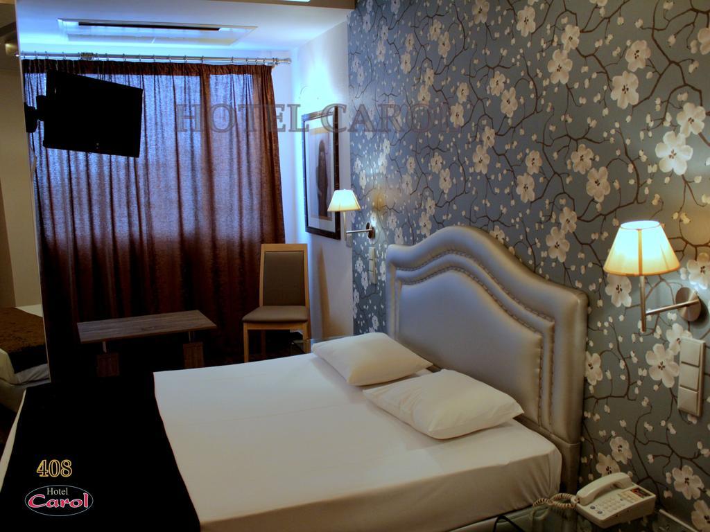 Carol Hotel Piraeus Luaran gambar