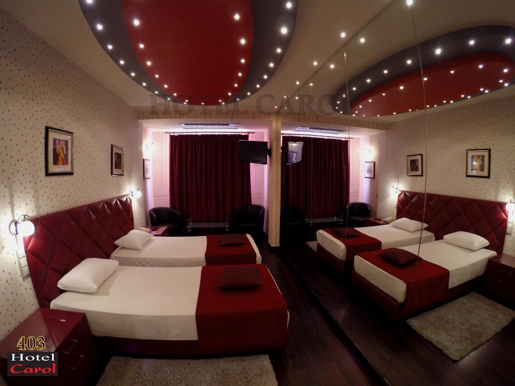 Carol Hotel Piraeus Luaran gambar
