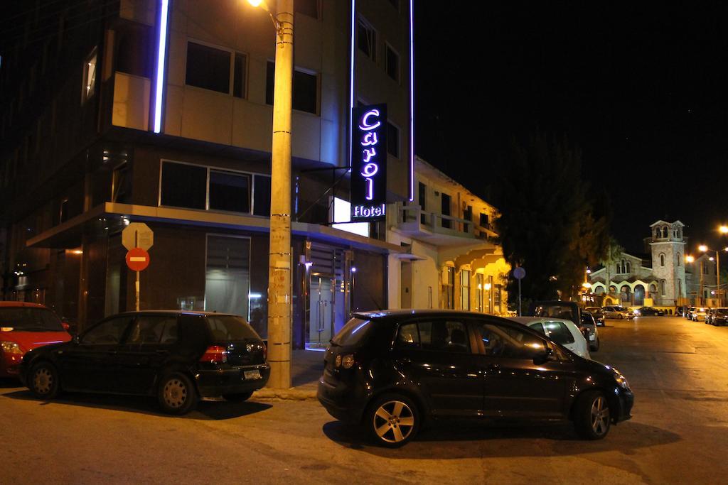 Carol Hotel Piraeus Luaran gambar